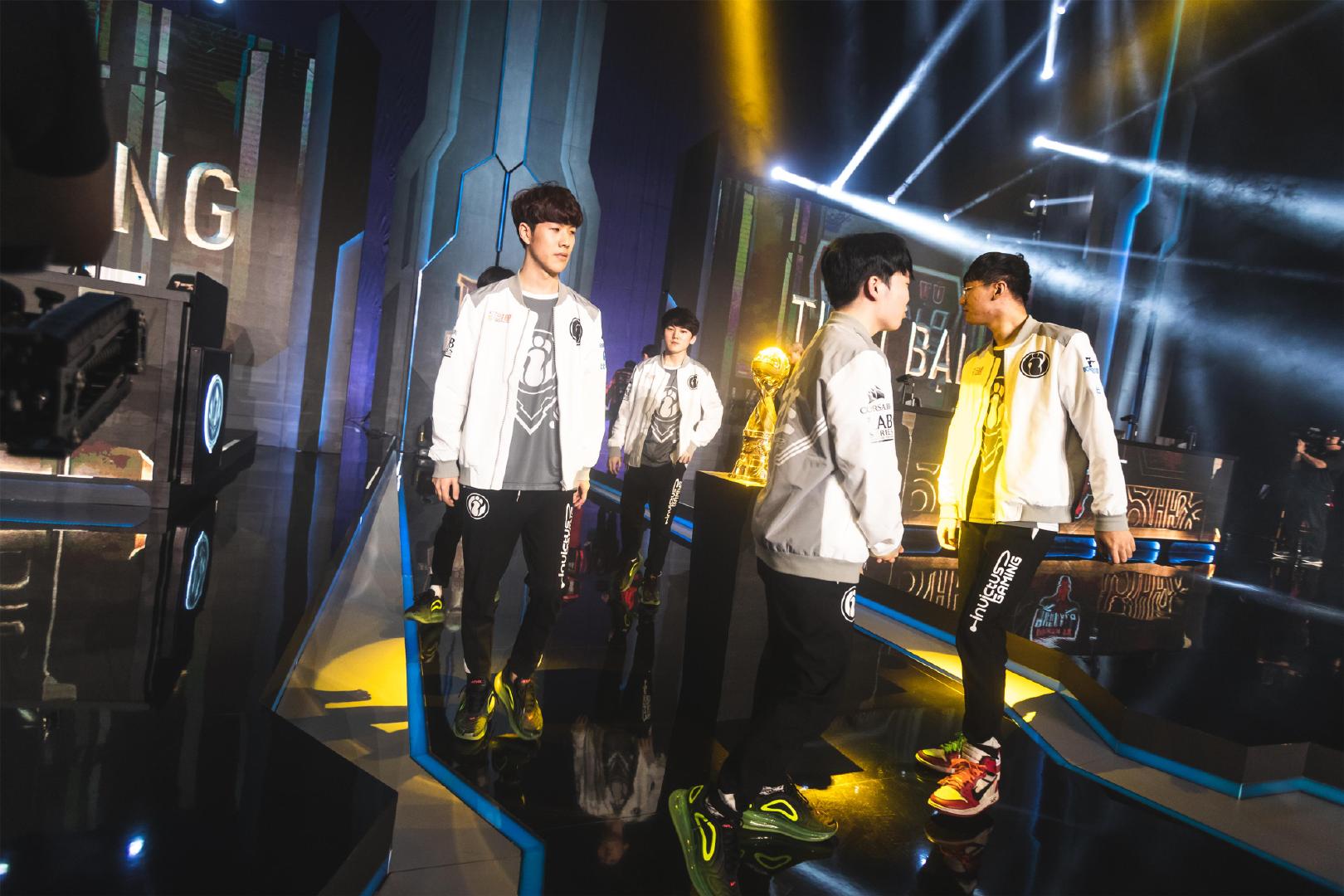 反恐精英2：8月19日更新提供地图修复、稳定性改进和错误修复